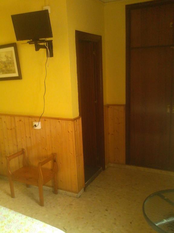 Hostal Nuestra Senora De La Palma Algeciras Buitenkant foto